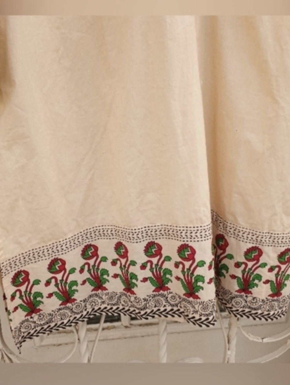 Thredz Cora Karta Beige Cambric Floral Embroidered Dress   Women Size Medium - Picture 10 of 16